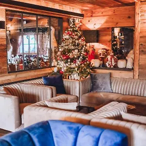 https://hotel-du-mont-charvin.hotels-rhonealpes.com